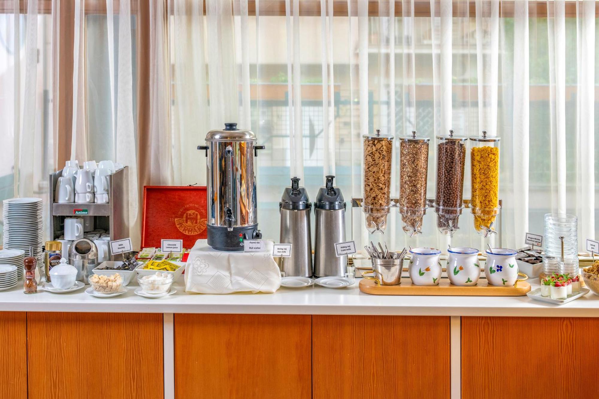 Corvin Hotel Budapest Corvin Wing Εξωτερικό φωτογραφία
